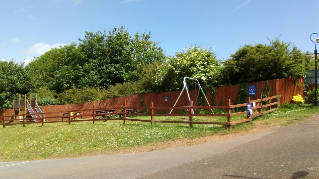 Waterside Campsite *