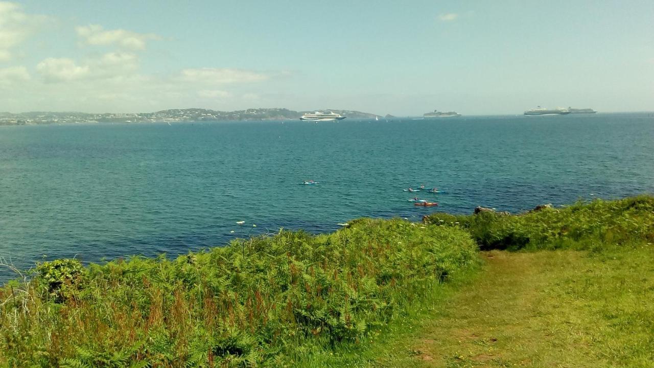 Waterside Campsite *